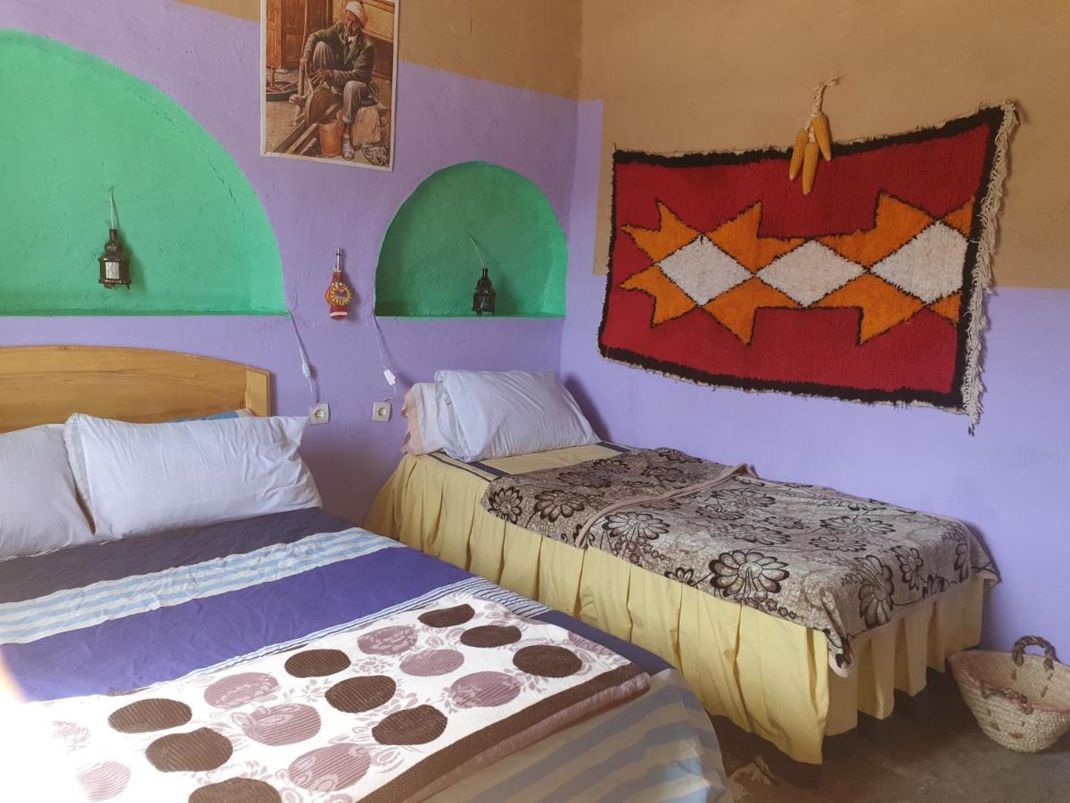 Gite D'Etape Traditionnel Berbere Ifri Стая снимка