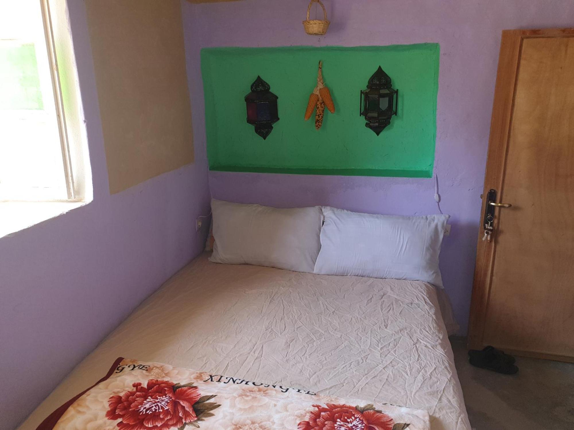 Gite D'Etape Traditionnel Berbere Ifri Стая снимка