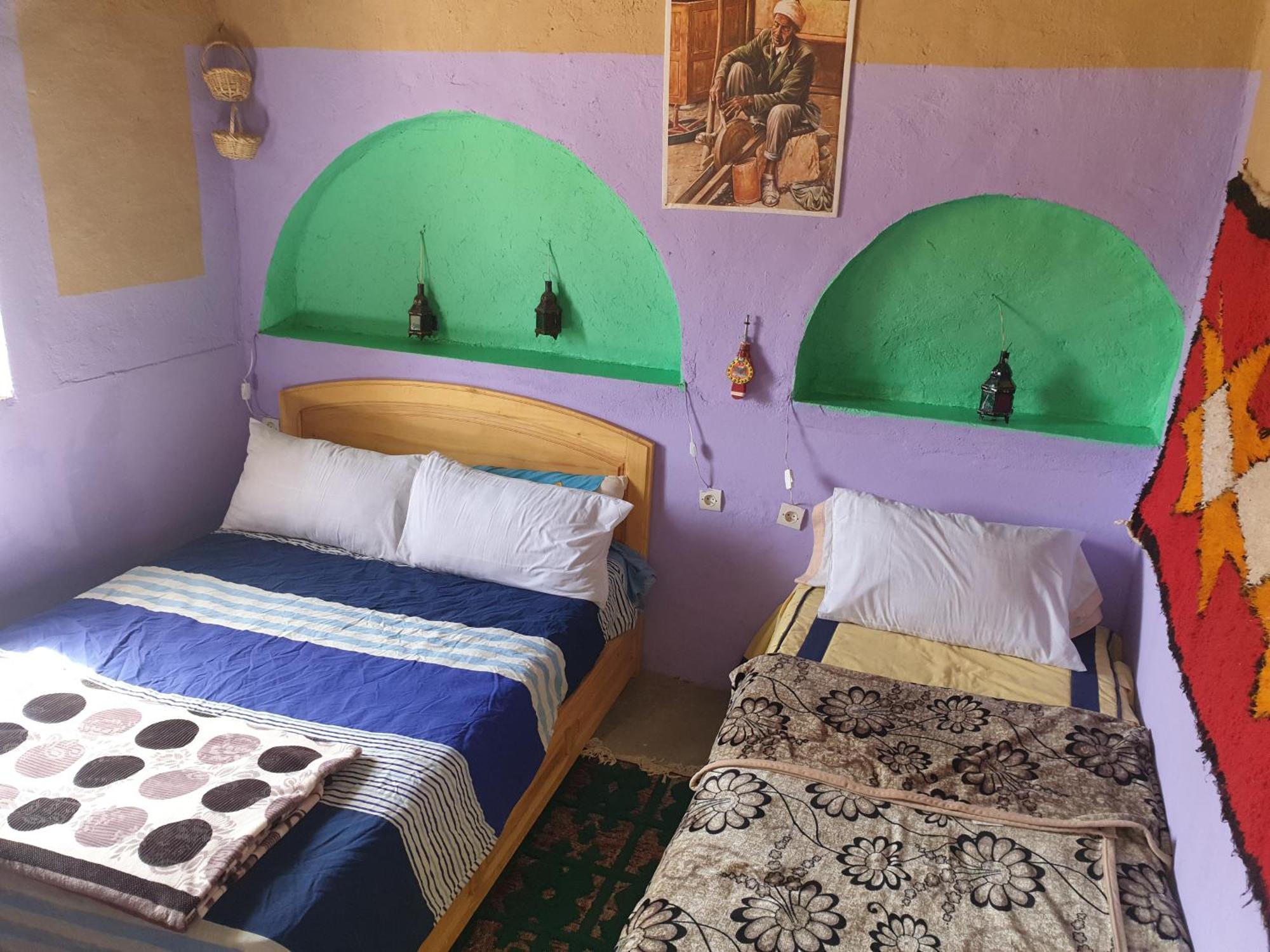 Gite D'Etape Traditionnel Berbere Ifri Стая снимка