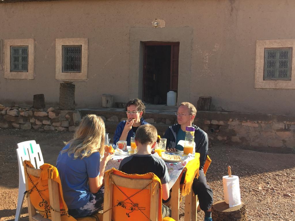 Gite D'Etape Traditionnel Berbere Ifri Екстериор снимка