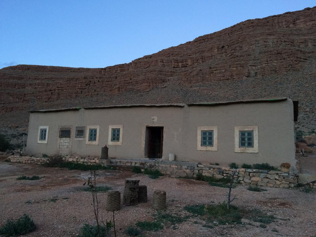 Gite D'Etape Traditionnel Berbere Ifri Екстериор снимка